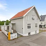 Koselig Sentral Leilighet